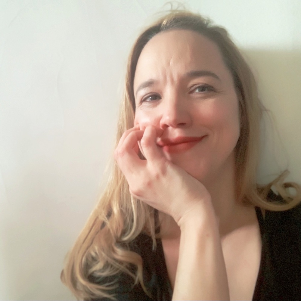 Meet your posher: Geneviève! (Poshmark ambassador)